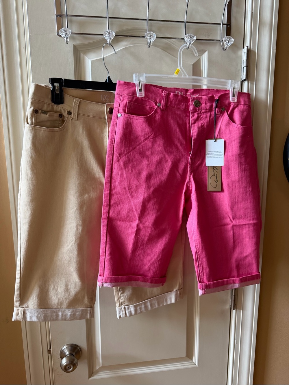 DG2 by Diane Gilman Bright Pink and Tan Bermuda Shorts Set